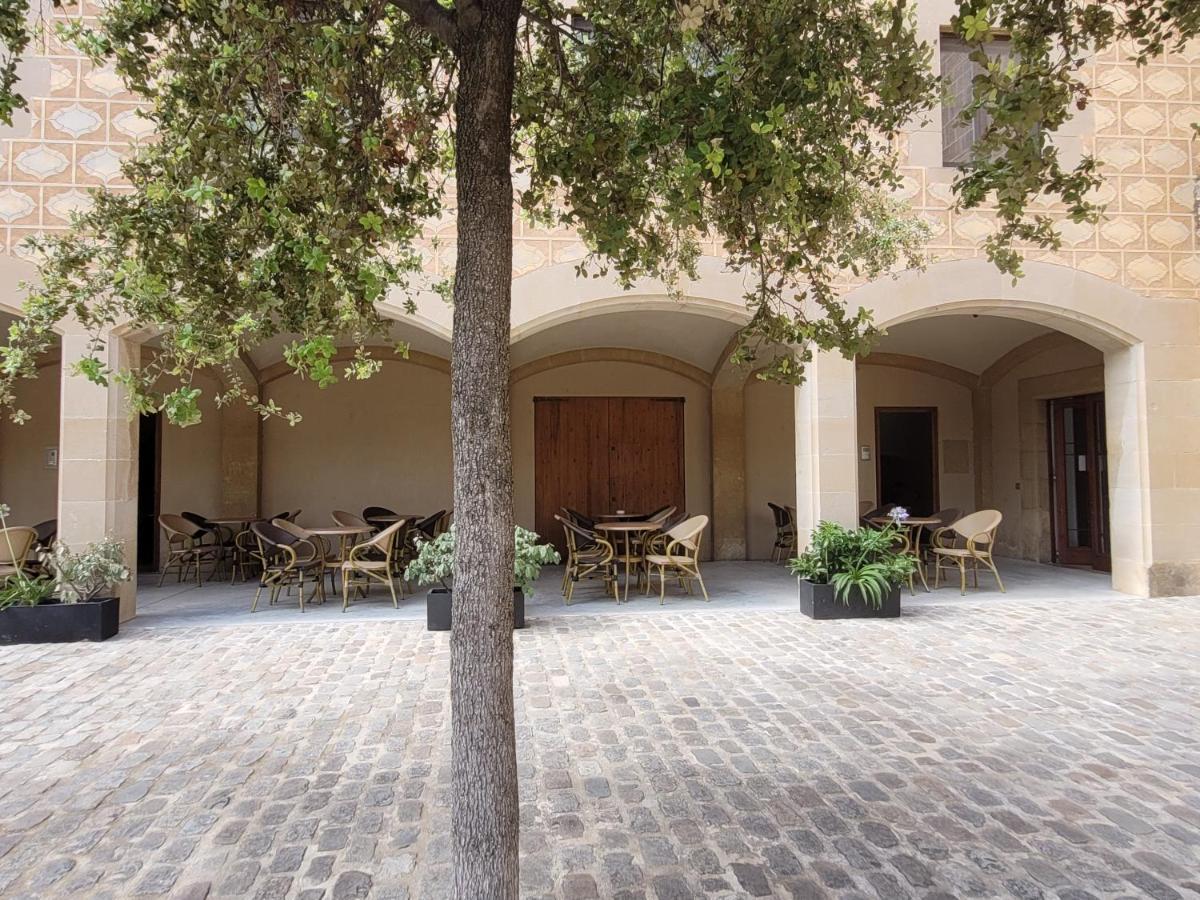 Hostatgeria De Poblet Hotel Bagian luar foto