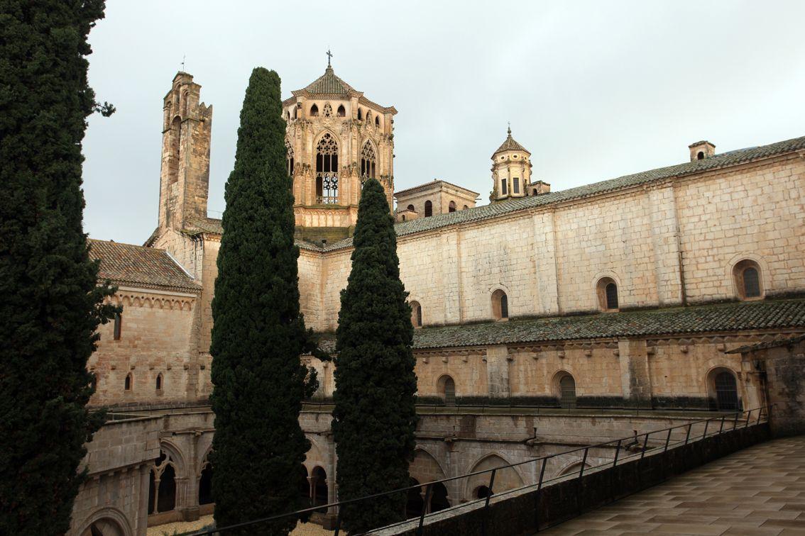 Hostatgeria De Poblet Hotel Bagian luar foto